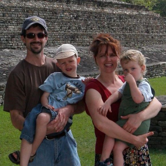 Meet your Posher, Heidi - Picture 1 of 1